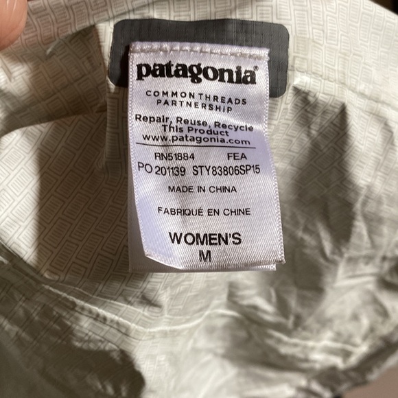 Patagonia Torrentshell Gray Hooded Rain Jacket Coat Windbreaker - Picture 6 of 10